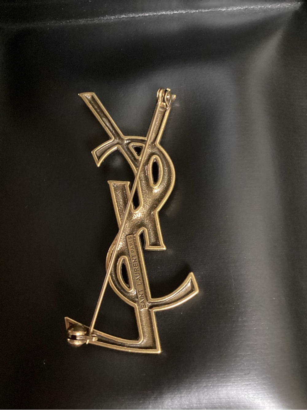 Yves Saint Laurent Textured Gold Logo Brooch - Picture 3 of 5